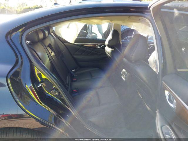 INFINITI Q50 3.0t Luxe Image 15