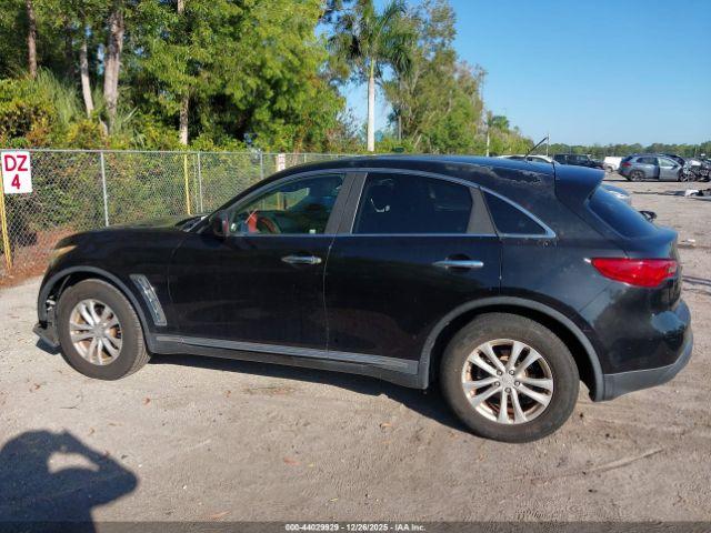 INFINITI Qx Image 13