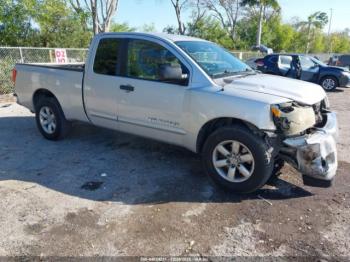  Salvage Nissan Titan