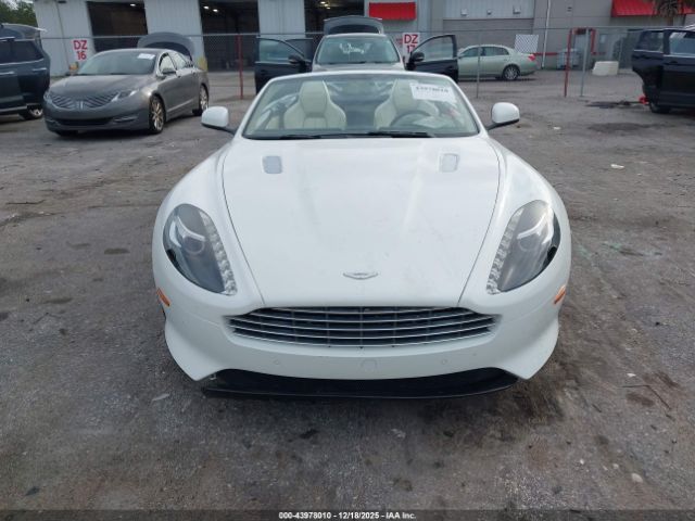 Aston Martin Virage Volante Image 14