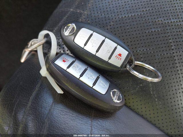 Nissan Rogue Sl Image 11