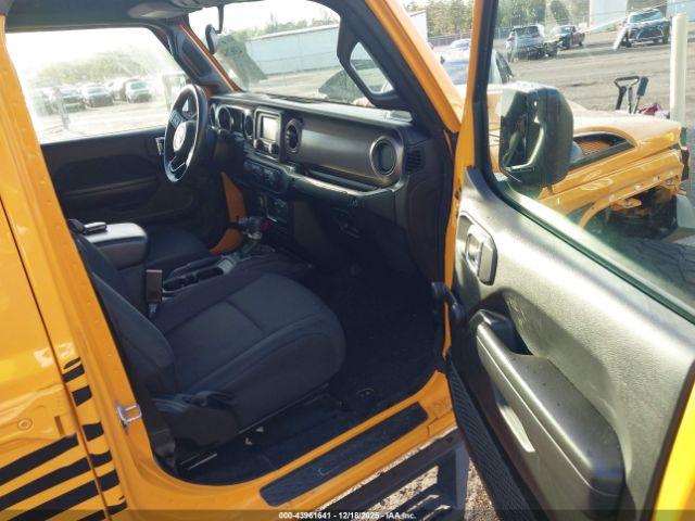 Jeep Gladiator Sport 4x4 Image 17