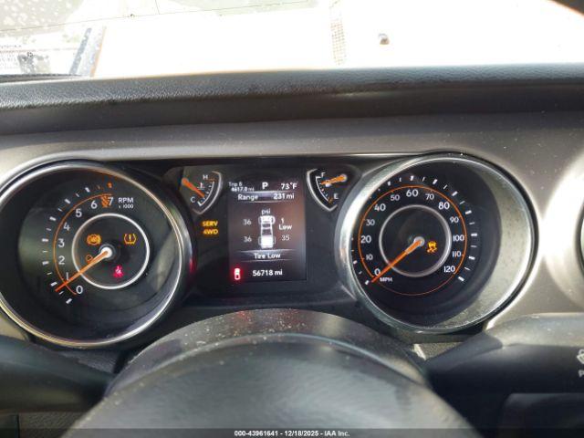 Jeep Gladiator Sport 4x4 Image 5