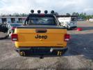 Jeep Gladiator Sport 4x4 Image 7