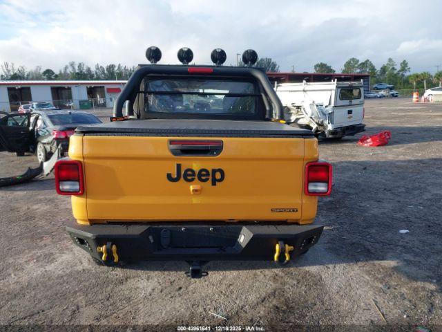 Jeep Gladiator Sport 4x4 Image 7