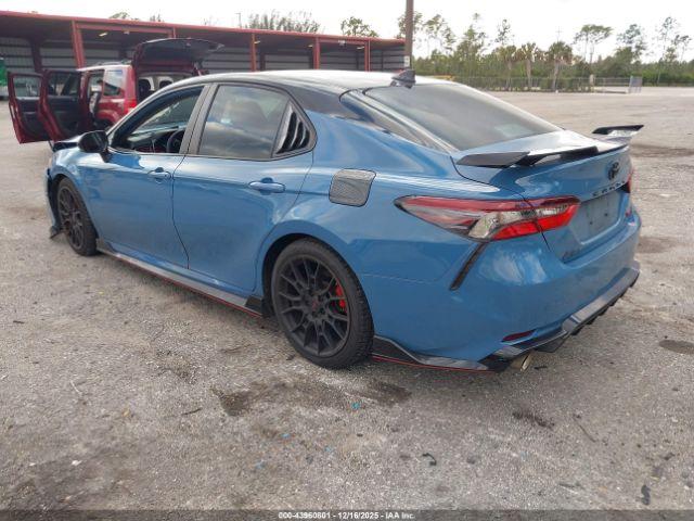 Toyota Camry Trd Image 4