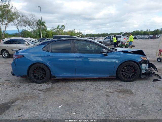 Toyota Camry Trd Image 13