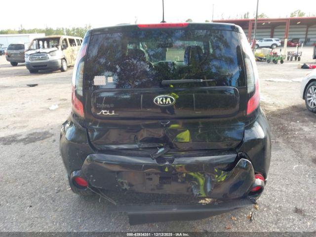 Kia Soul + Image 6