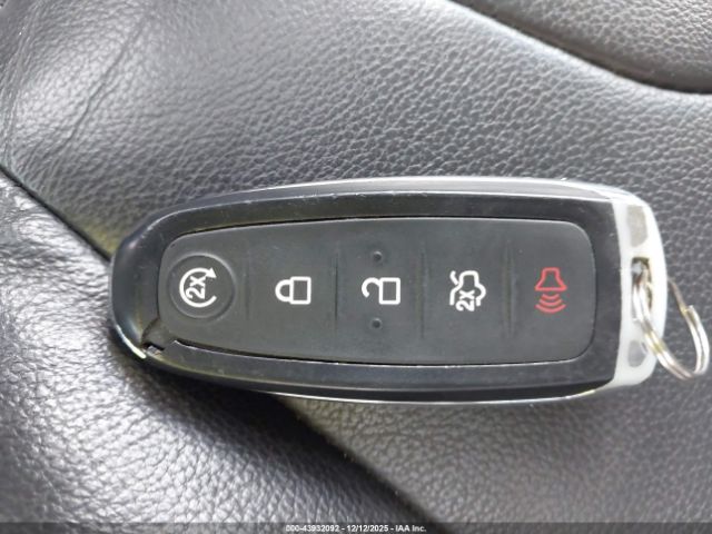 Ford Focus Titanium Image 9