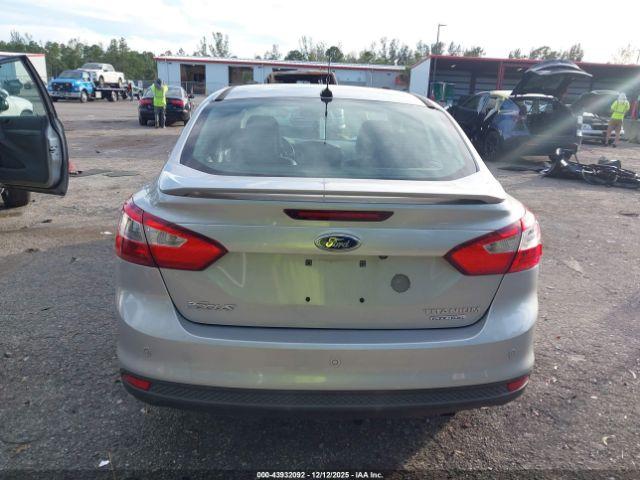 Ford Focus Titanium Image 2