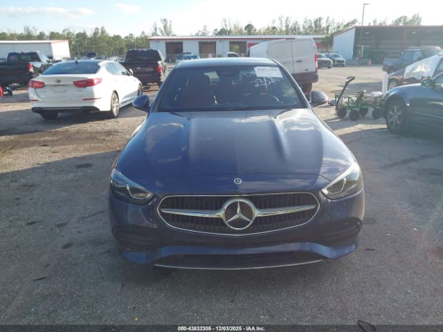 Mercedes-Benz C-Class Image 12