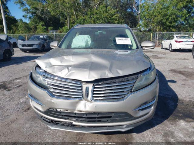 Lincoln MKC Image 13