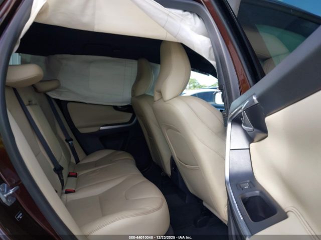 Volvo XC60 T5 Drive-e Premier Image 3