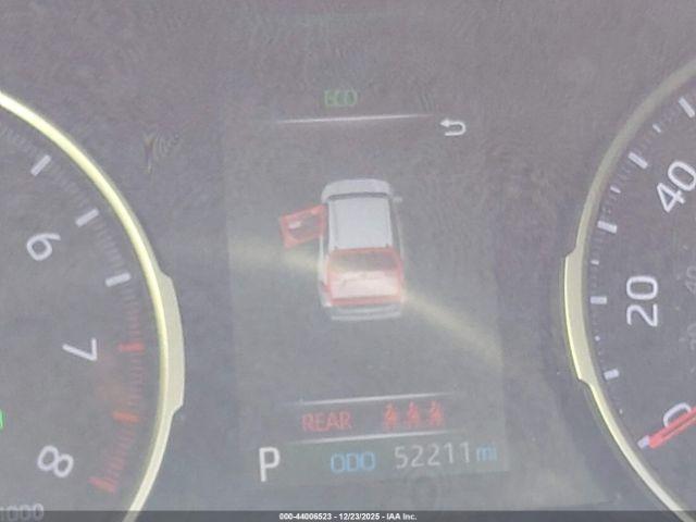 Toyota RAV4 Xle Image 16