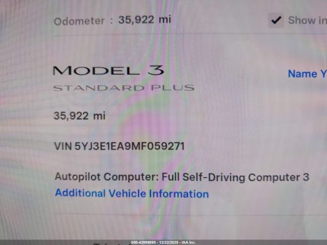 Tesla Model 3 Standard Range Plus Rear-wheel Drive Image 14