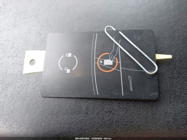 Tesla Model 3 Image 17